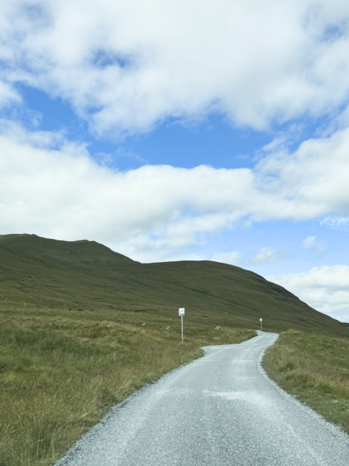 Scenic drives through the highlands